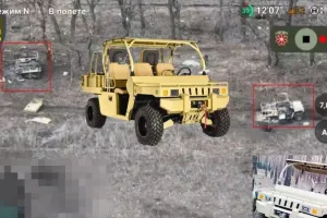 гольфкар на фронте